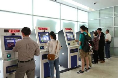 恢復辦證超200萬證次，全國通辦再優化 滬出入境部門新政提升服務能級